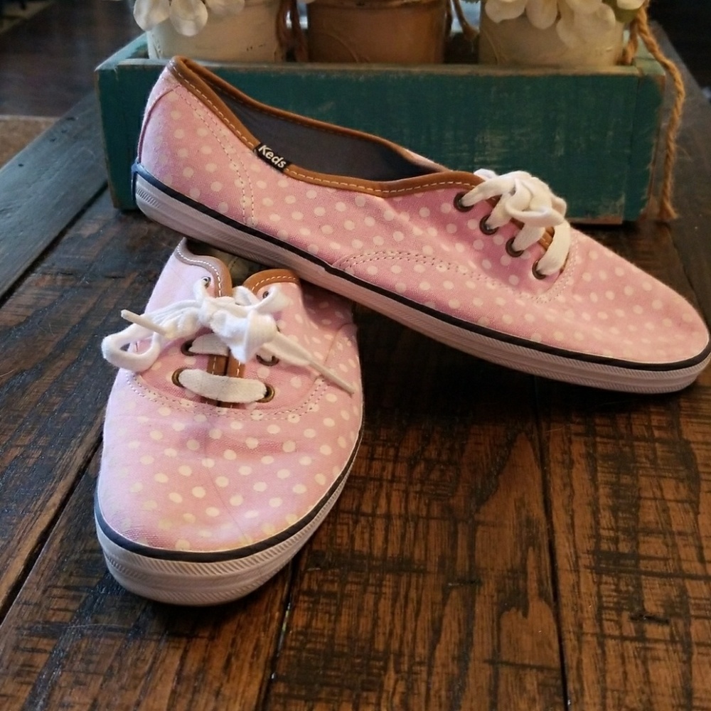 Keds 7.5 Pink polka dot shoes