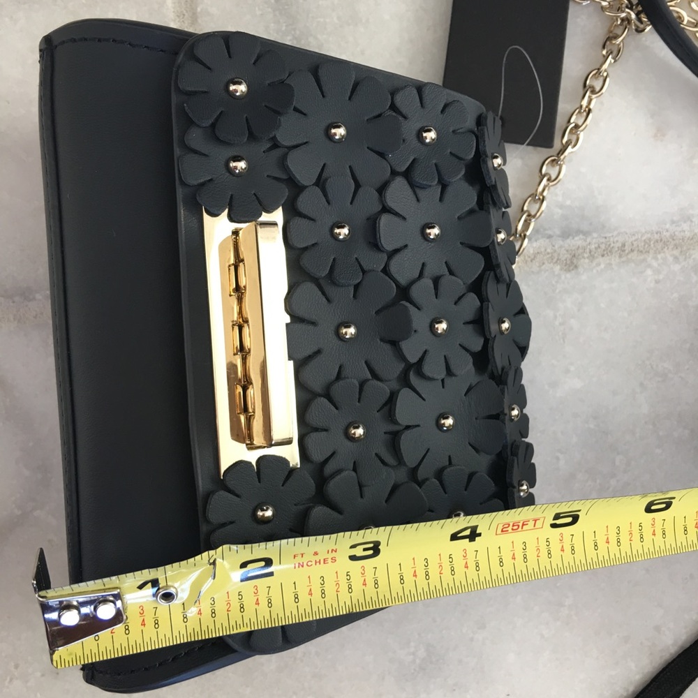 Zac Posen Eartha Iconic Micro Chain Crossbody-Navy - Picture 6 of 7