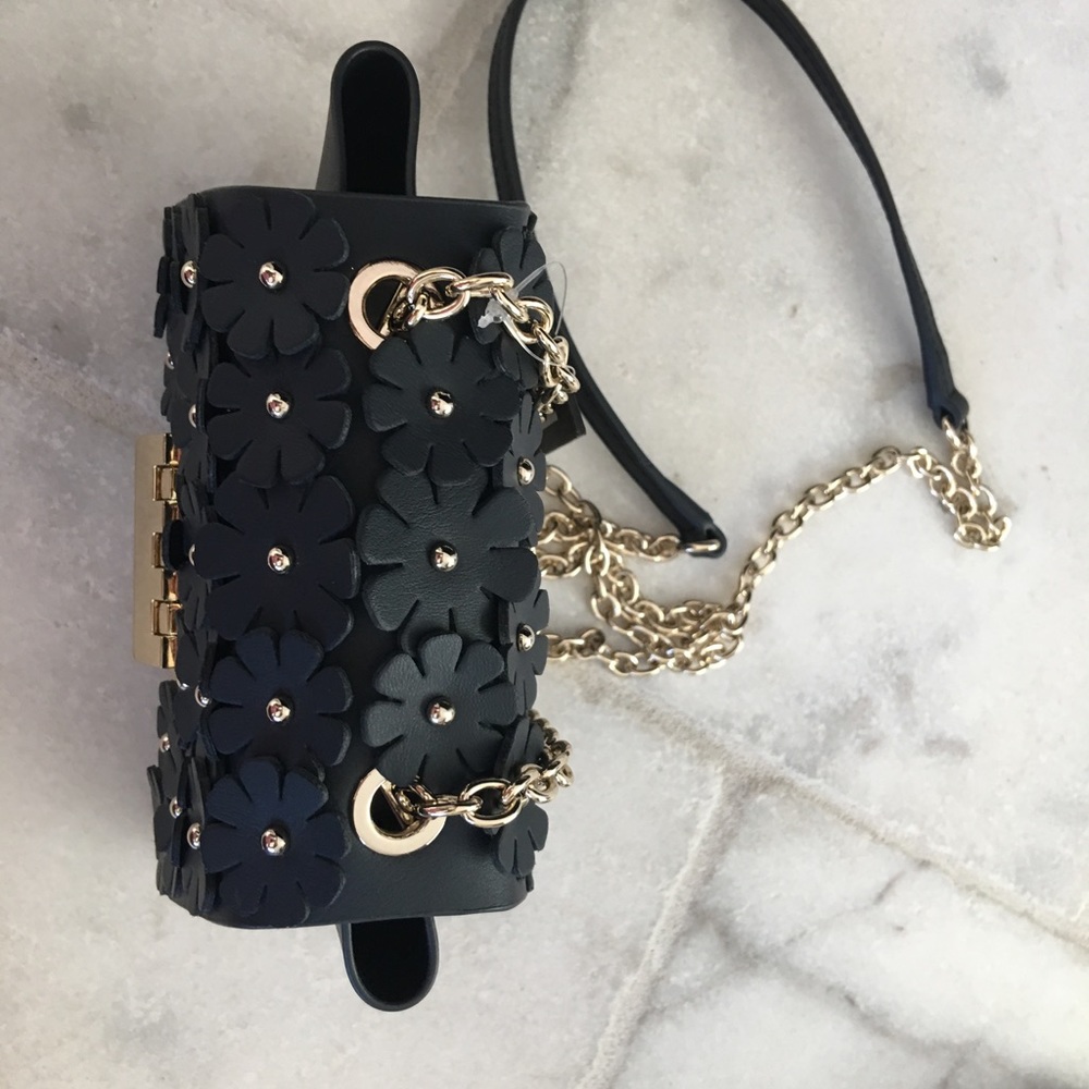 Zac Posen Eartha Iconic Micro Chain Crossbody-Navy - Picture 7 of 7