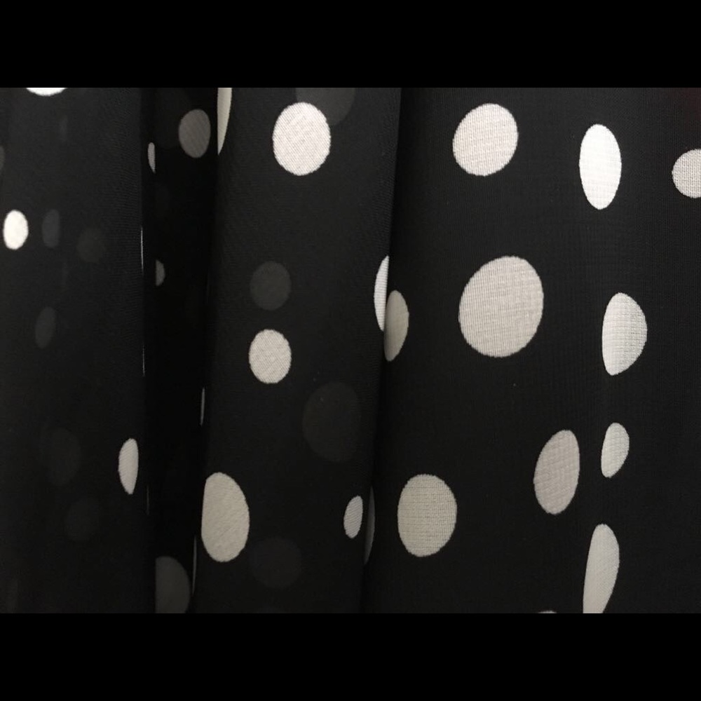 Black polka dot top. - Picture 3 of 3