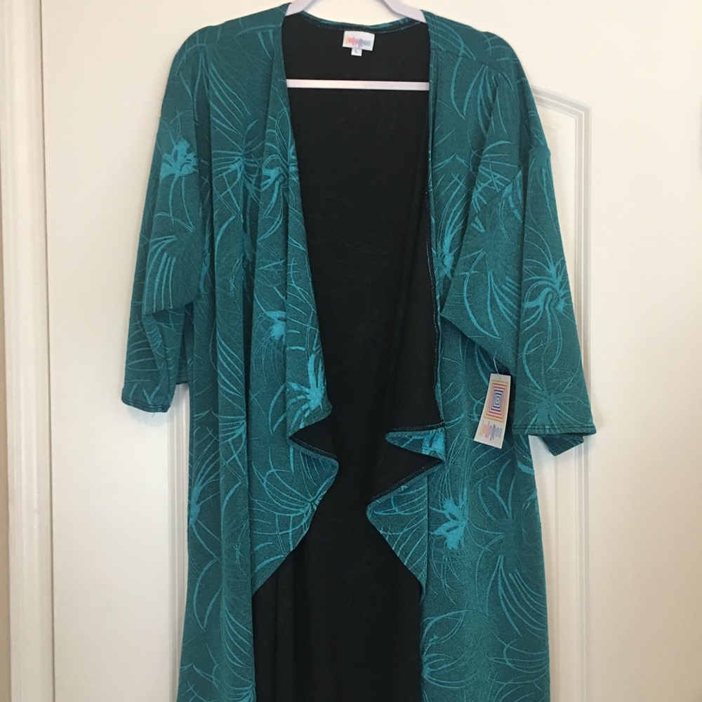 {LuLaRoe} Large Shirley Aqua