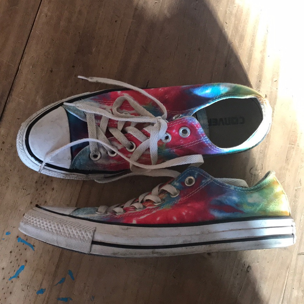 Tie dye converse