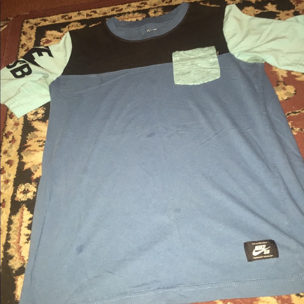 Nike shirt