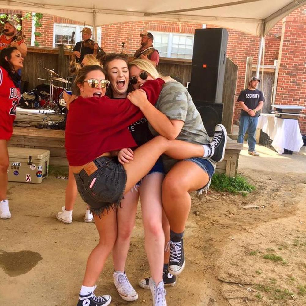 Meet your Posher, Ellie