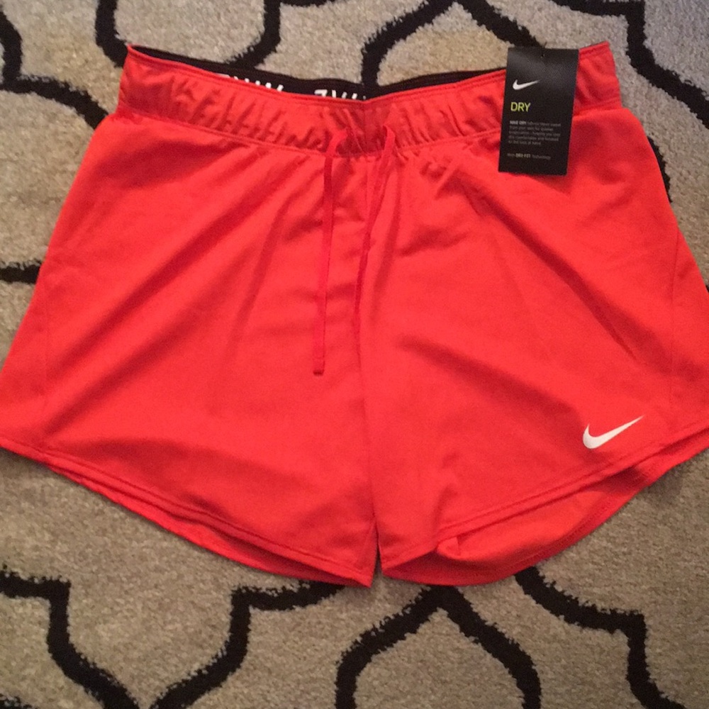 ❗️Last One ❗️Nike Dri-Fit Fold over shorts - Picture 2 of 3