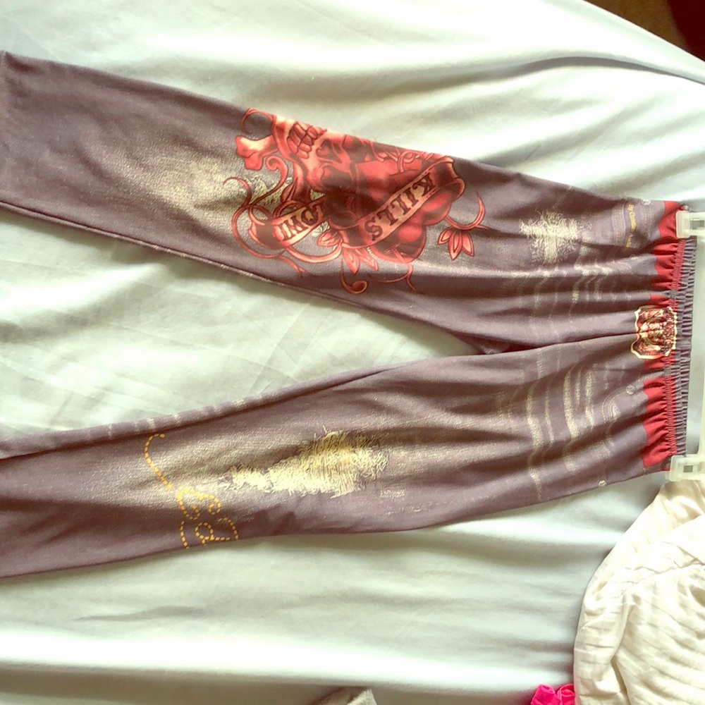 Ed Hardy Super Soft leggings. Like new