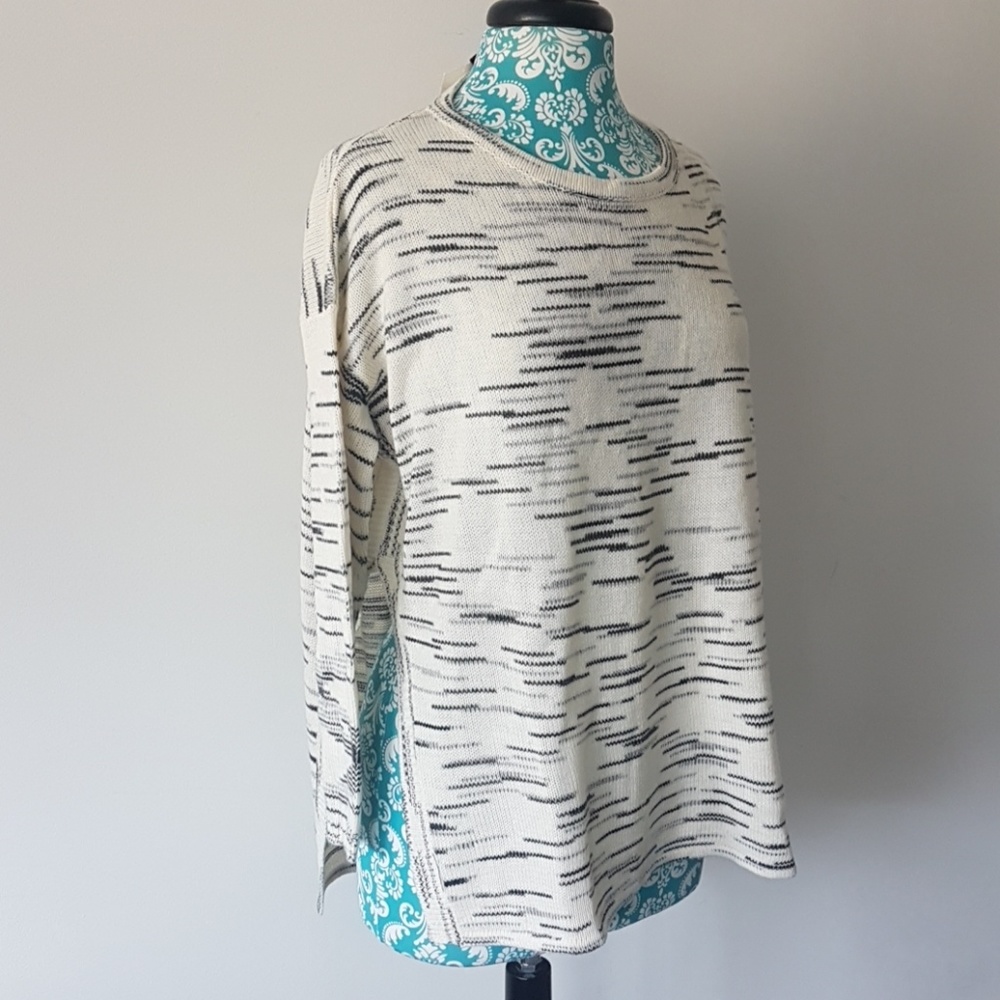 NWT H&M Sweater