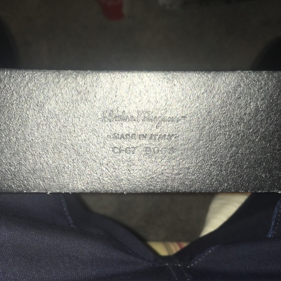 Black leather rose gold buckle Ferragamo belt