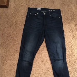 Gap 1969 skinny jeans