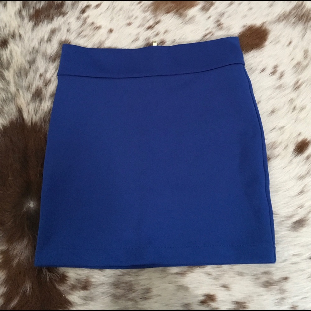 ROYAL BLUE Mini Skirt!