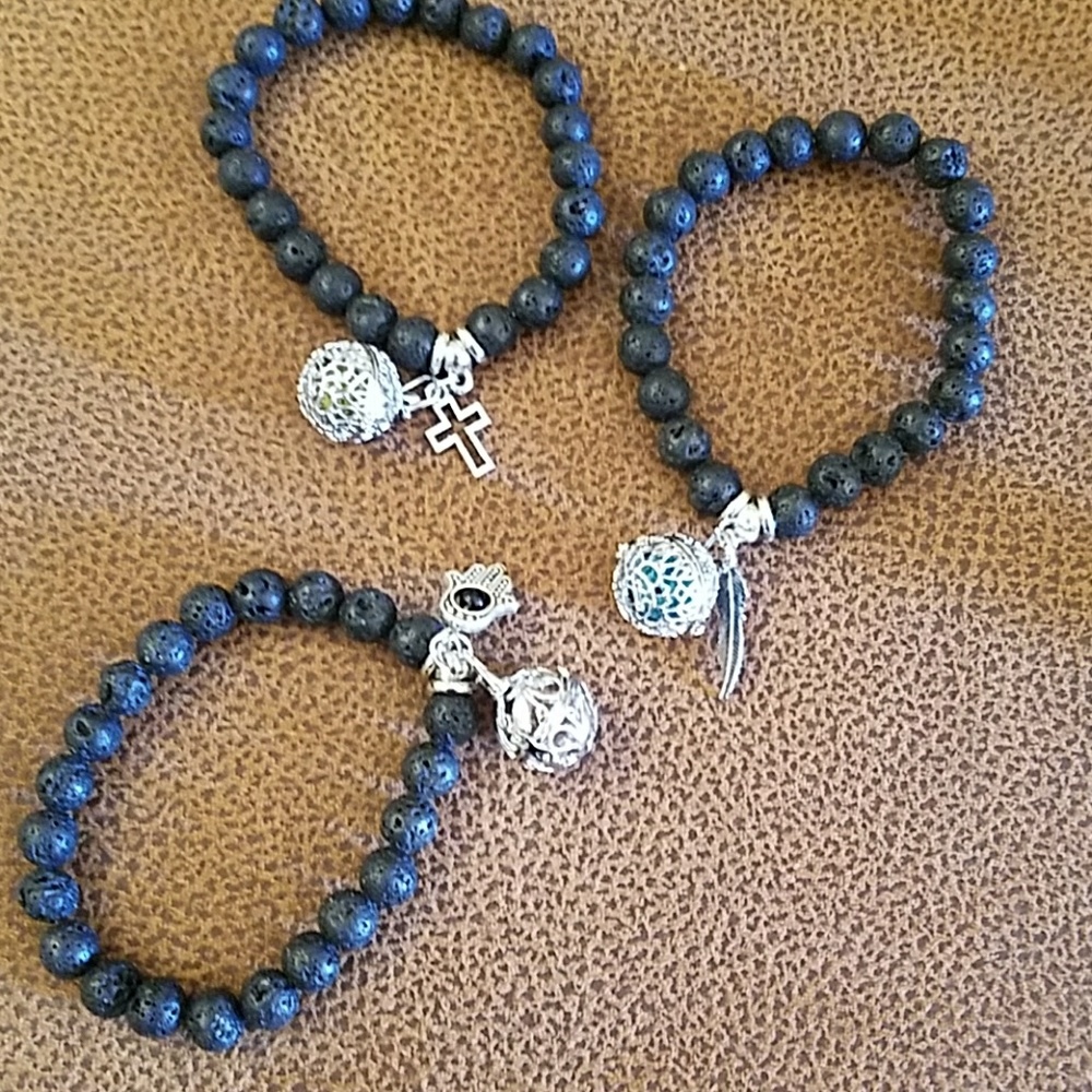 Lava Essential Oil Diffuser Bracelet - Picture 2 of 2