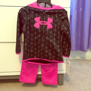 Pink and black Under Armour 2pc set