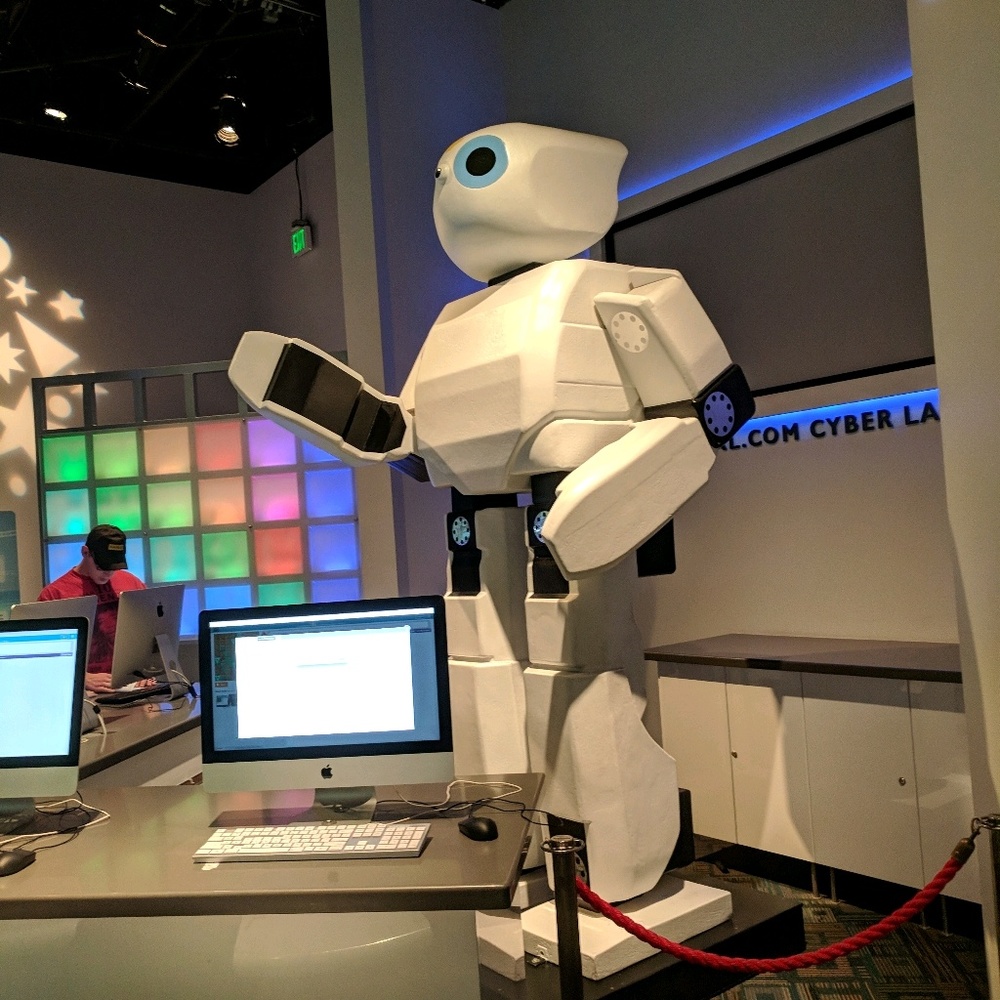 Meet your Posher, Tracy