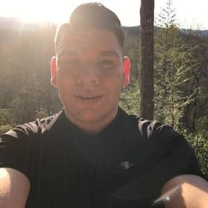 Meet your Posher, Adam