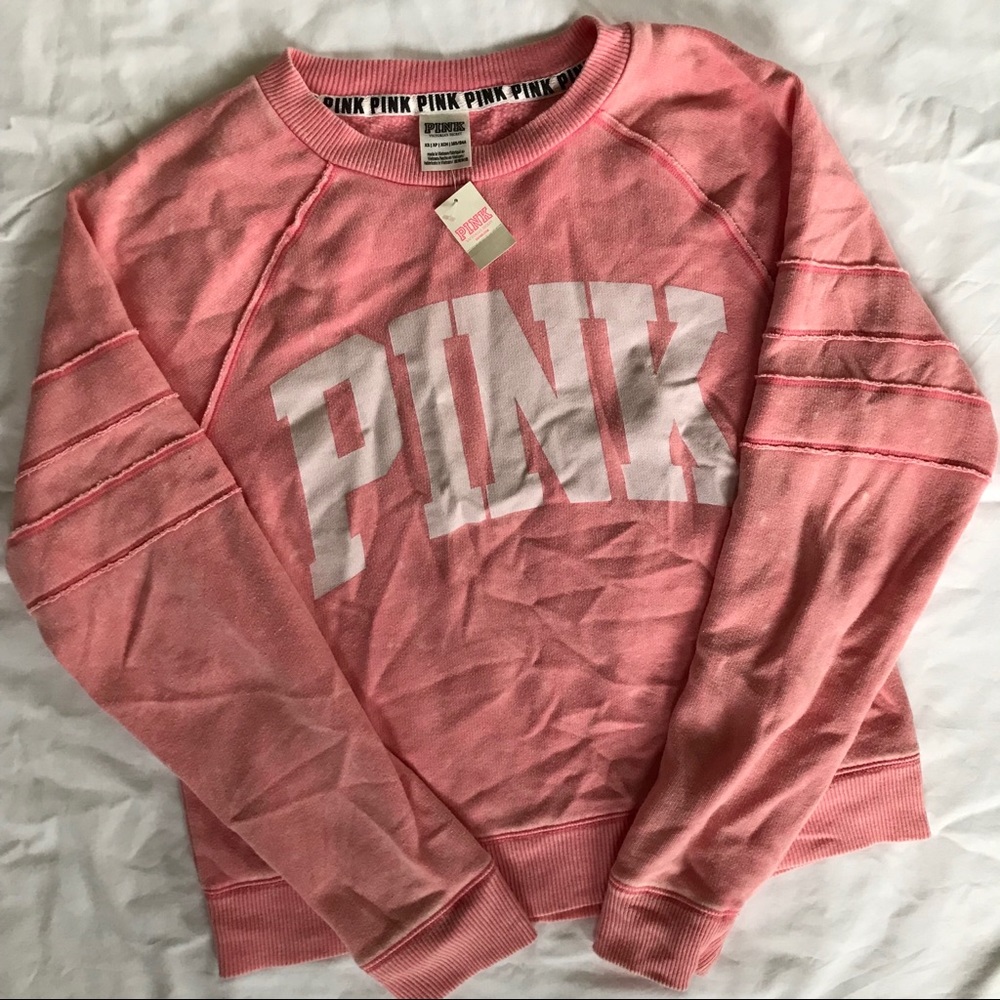 VS PINK Vintage Crewneck size XS NEW WITH TAGS
