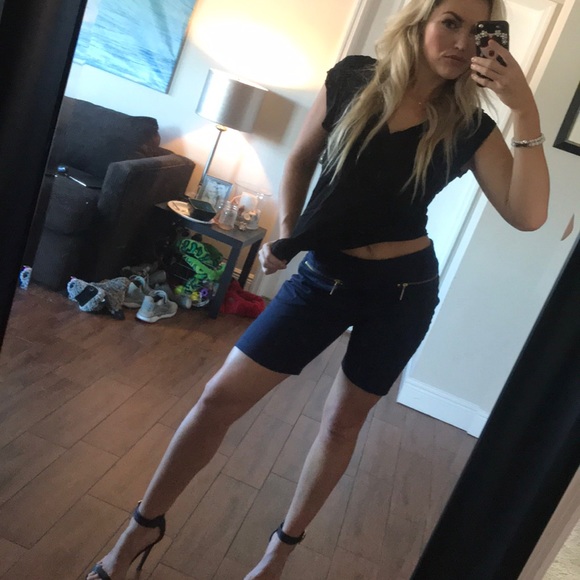 💃🏼💥LAST CHANCE Michael Kors Shorts / Gotta Go! - Picture 4 of 4