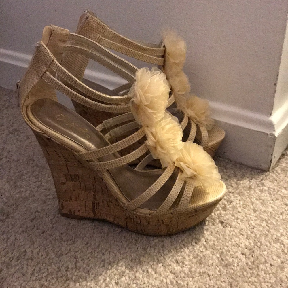 Qupid Wedges