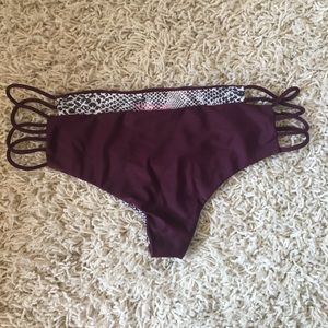 Bikini bird exclusive color, Acacia Molokai bottom