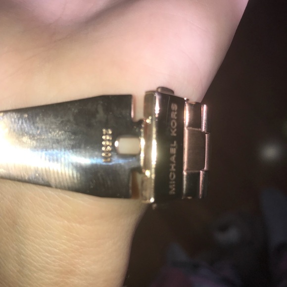 Rose Gold Michael Kors Watch - Picture 5 of 6