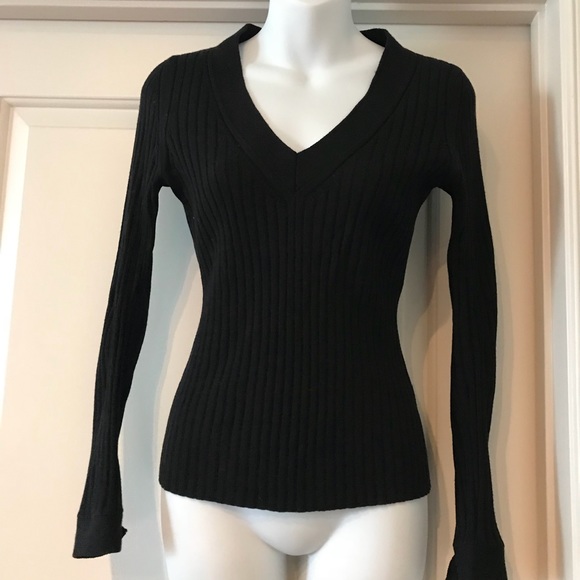 Banana Republic Extra fine Italian merino Sweater - Picture 1 of 5