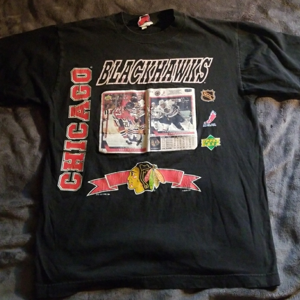 Vintage Chicago Blackhawks (T-Shirt)
