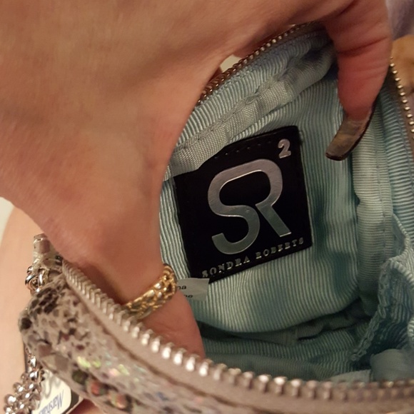 SONDRA ROBERTS WALLET - Picture 4 of 5