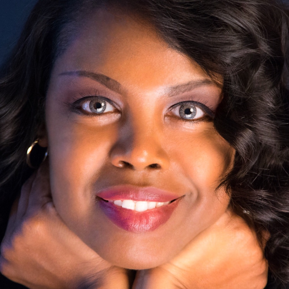 Meet your Posher, Leslie r.
