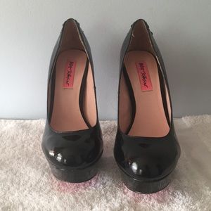 Betsy Johnson heels