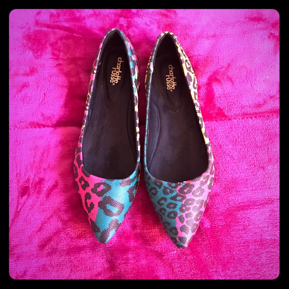 Multicolor cheetah print flat shoes