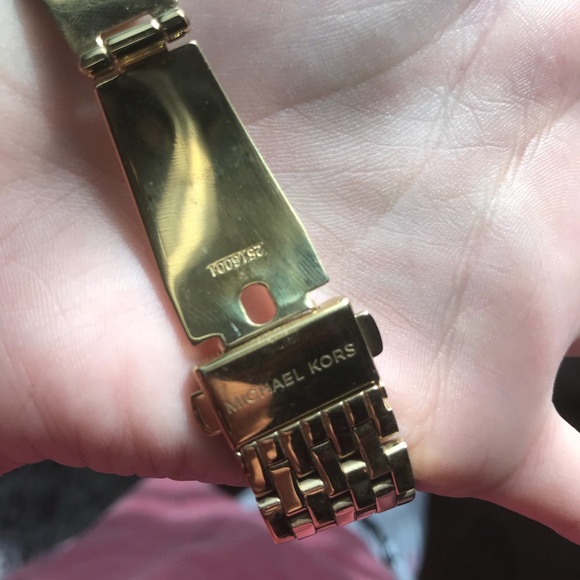 Gold Michael Kors Watch - Picture 5 of 6