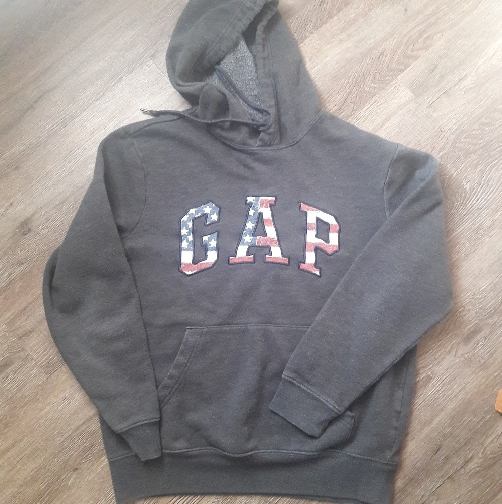 Gap Sweatshirt