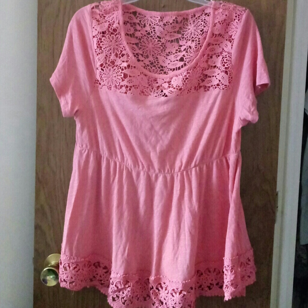 Like NEW, Torrid, Coral Shirt