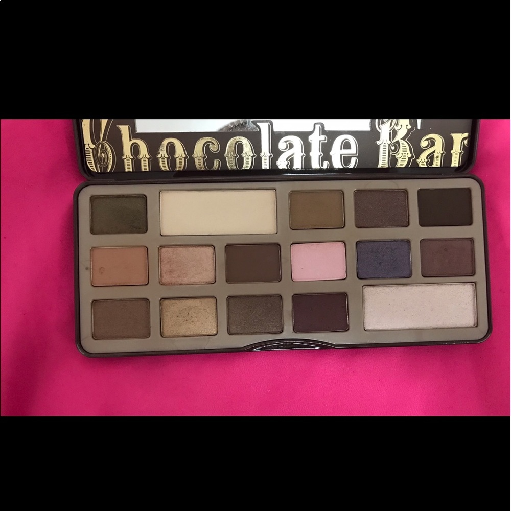 Too Faced Chocolate Bar
