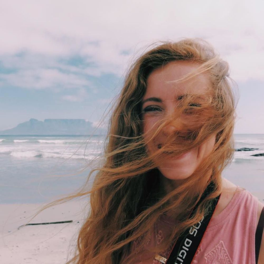 Meet your Posher, Emily