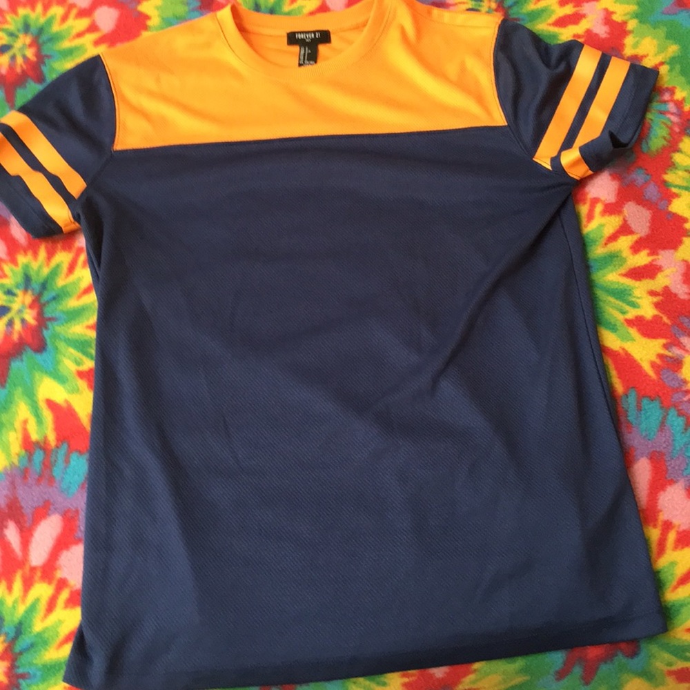 Double color mesh jersey