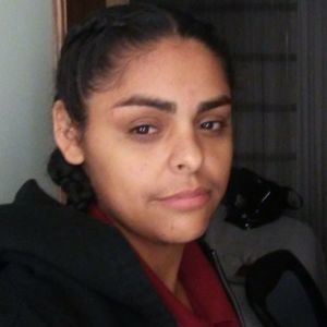 Meet your Posher, Crystal