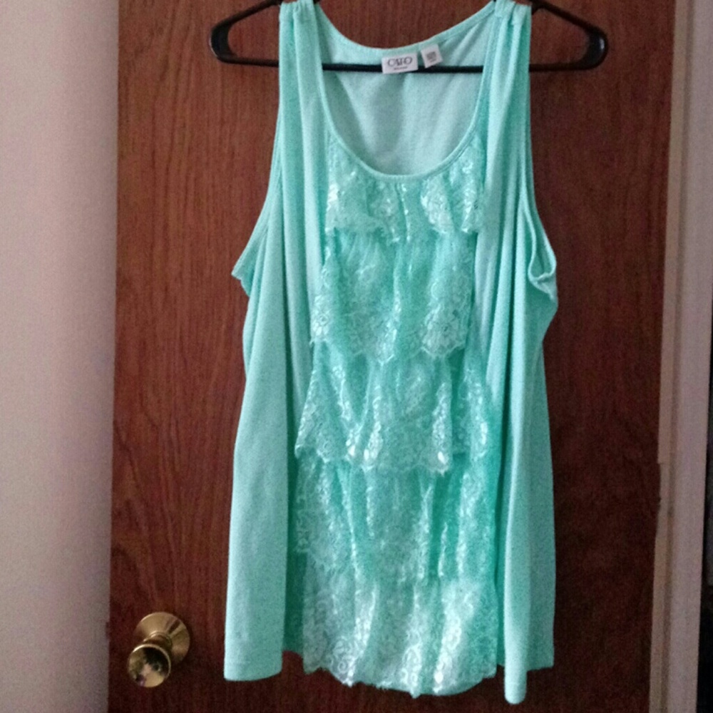Lace Front Sleeveless Shirt