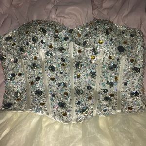 Homecoming dress never worn but no tags