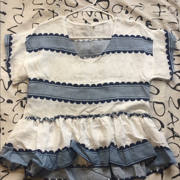 Top - Picture 2 of 2