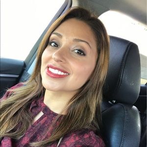 Meet your Posher, Palmira