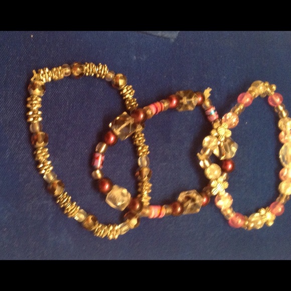 Bracelets - Picture 1 of 1