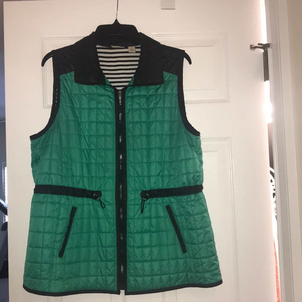 Chico’s Green/Black Zenergy Vest, Size: 2
