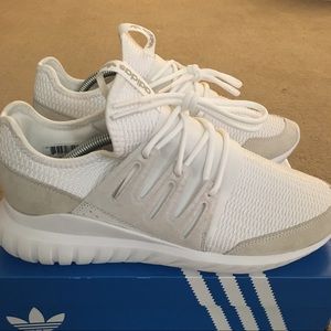 Adidas Tubular Radial “Creme” BRAND NEW Size 9.5
