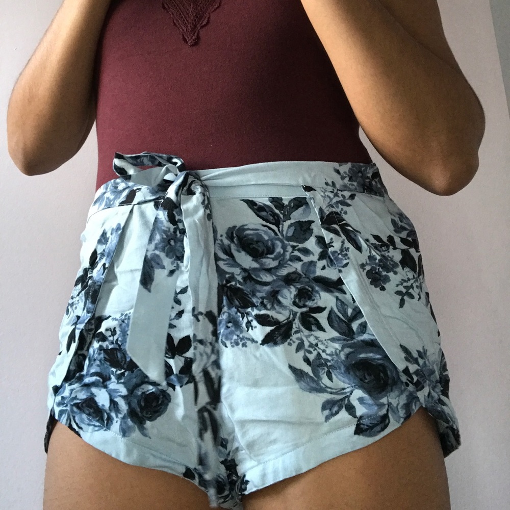 NWT Kendall + Kylie Shorts