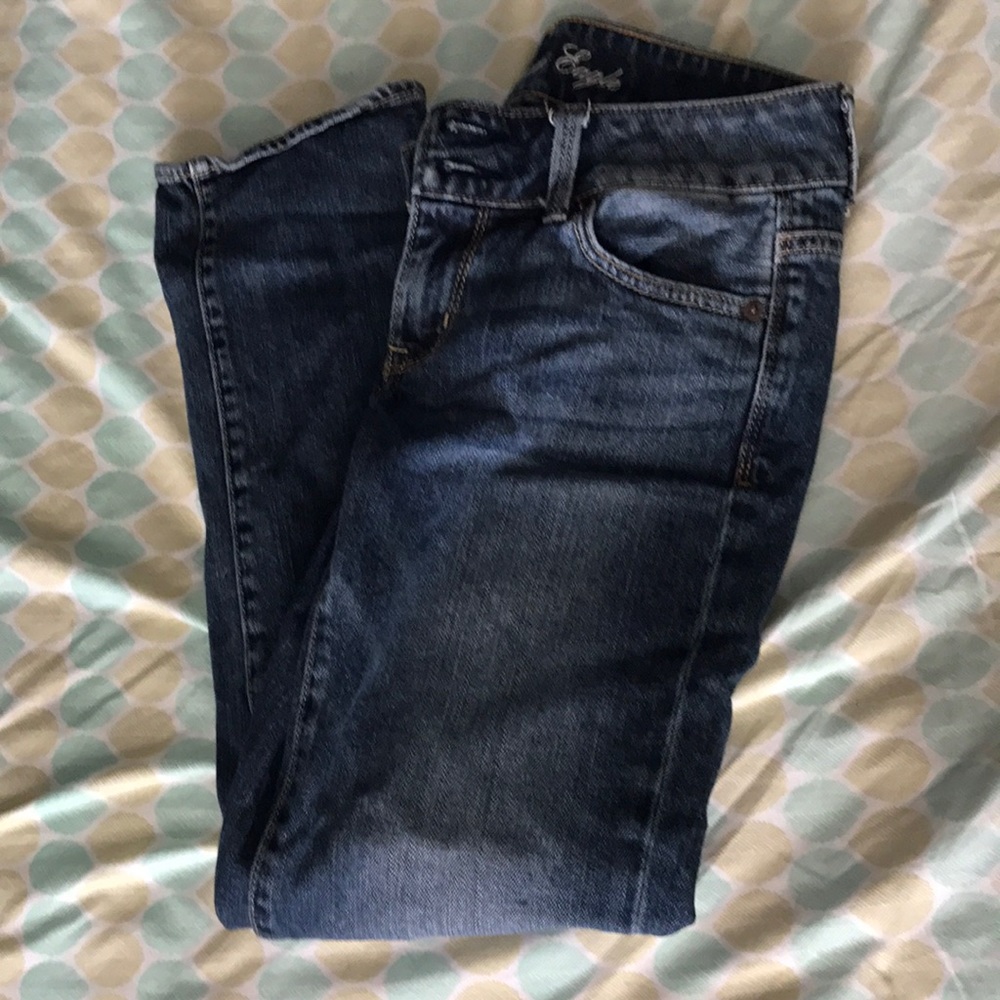 American Eagle Cropped Jeans