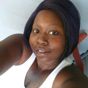 Meet your Posher, Ashia