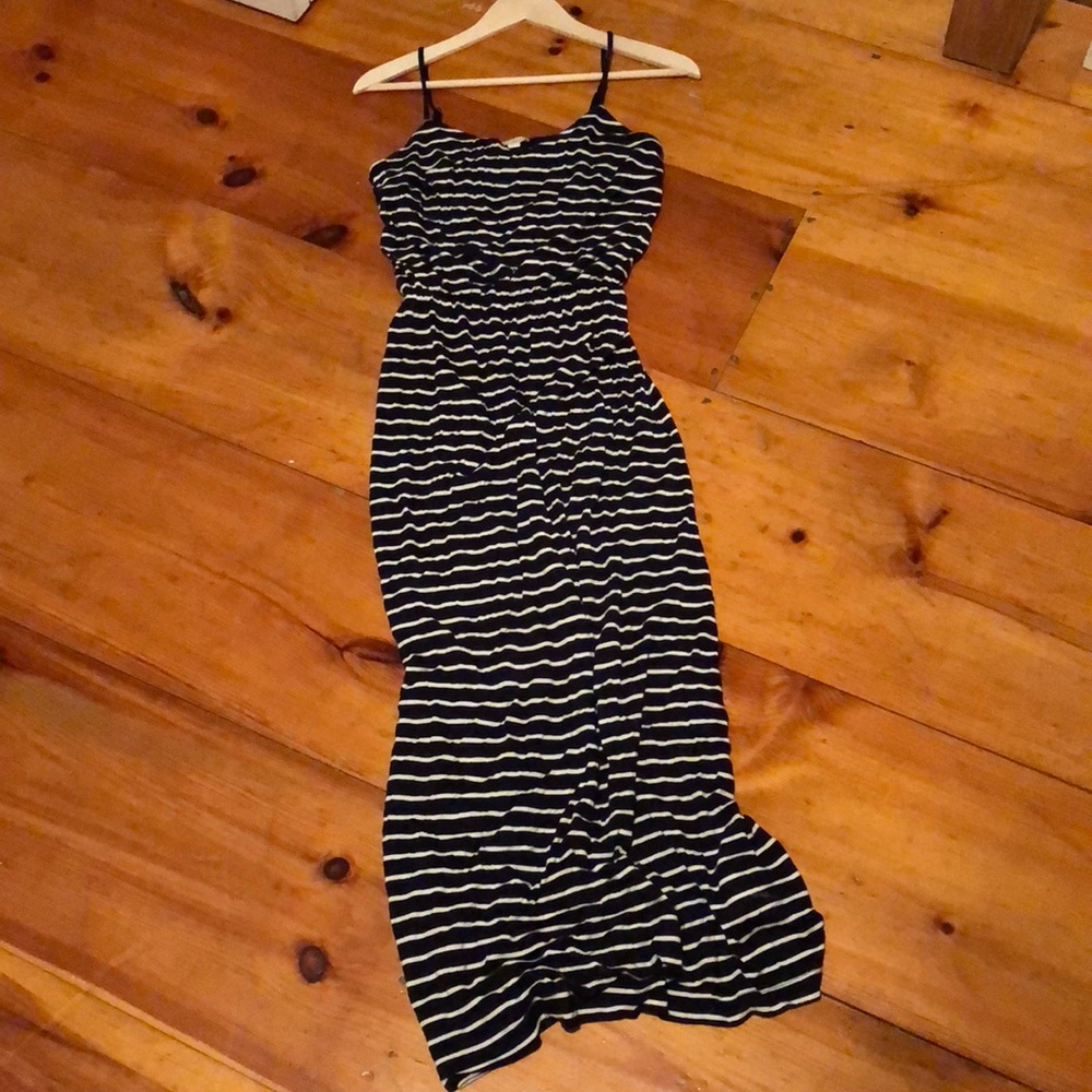 GAP striped Maxi dress. Small