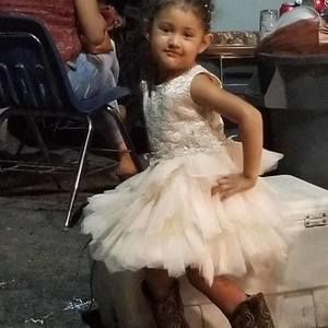 Meet your Posher, Rosalva