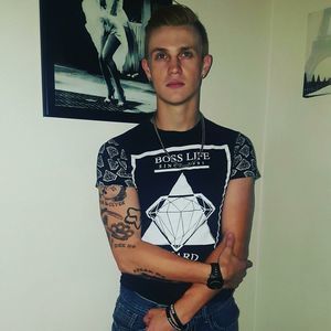 Meet your Posher, Ryan