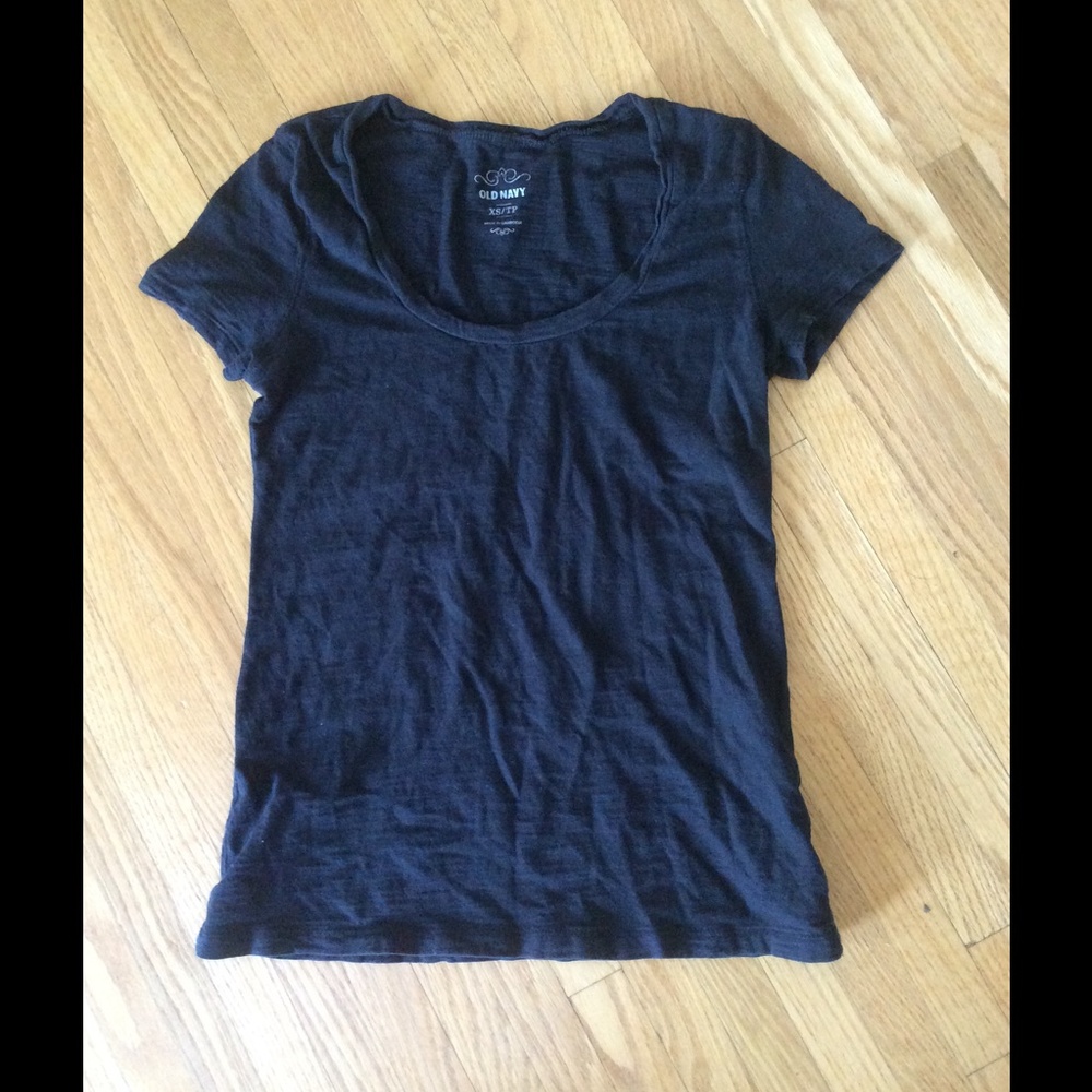 Old Navy Scoop Neck Tee Shirt